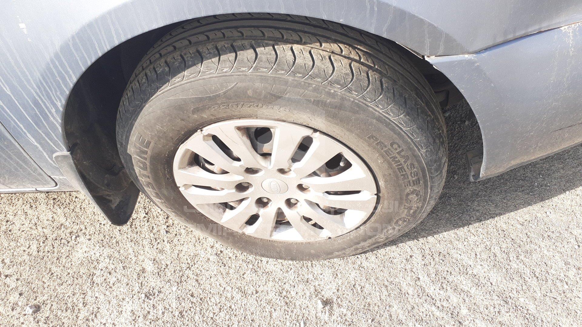 KNAMG8173F6589121 - 2015 Kia Carnival - #378342