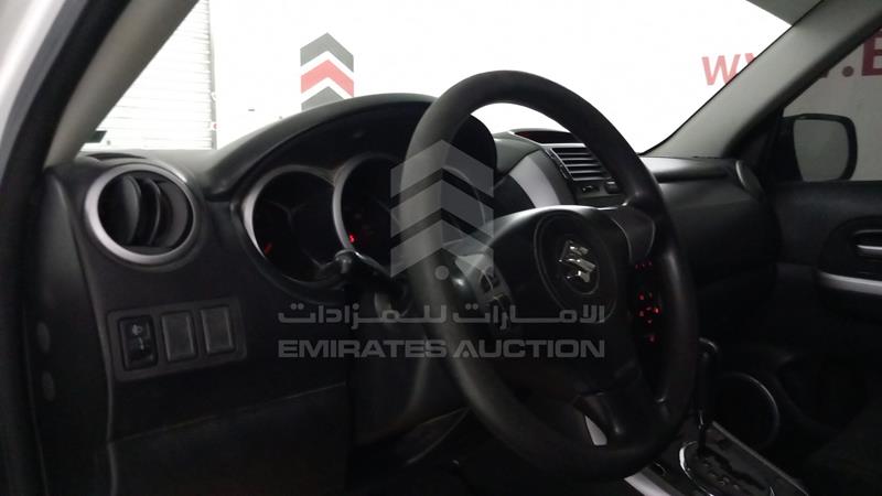 JS3TD54V274115577 Auction: EmiratesAuction Lot: 408892 JS3TD54V274115577 Suzuki Grand Vitara 2007 WHITE Photo 12