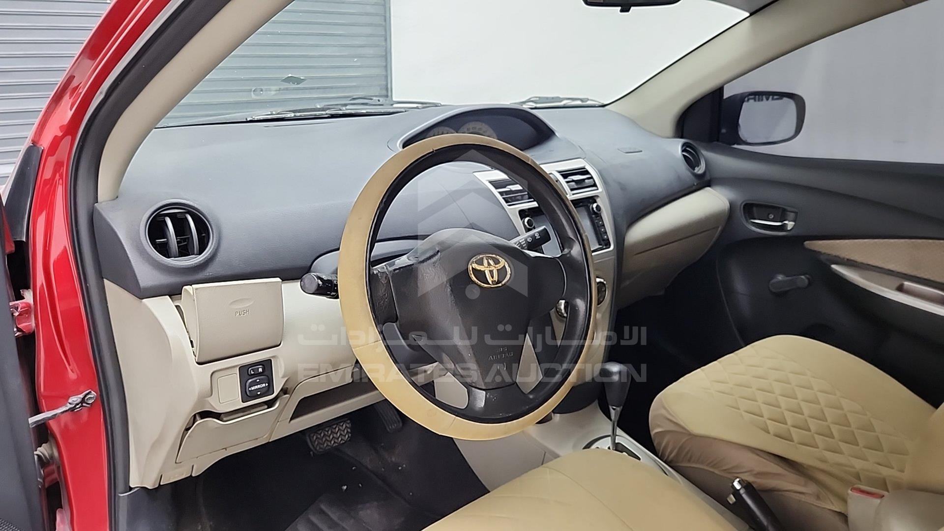 2006 TOYOTA YARIS VIN: JTDBW933461019879