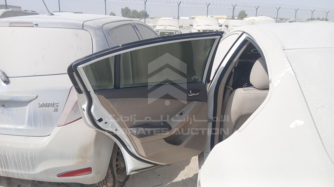 نيسان التيما 2012 — الباب الخلفي الأيسر — صورة 19