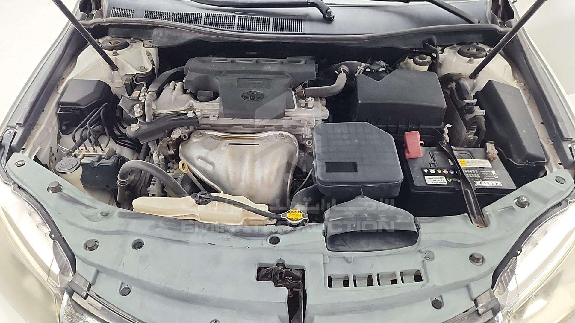 2016 TOYOTA CAMRY VIN: 4T1BF1FK2GU984563