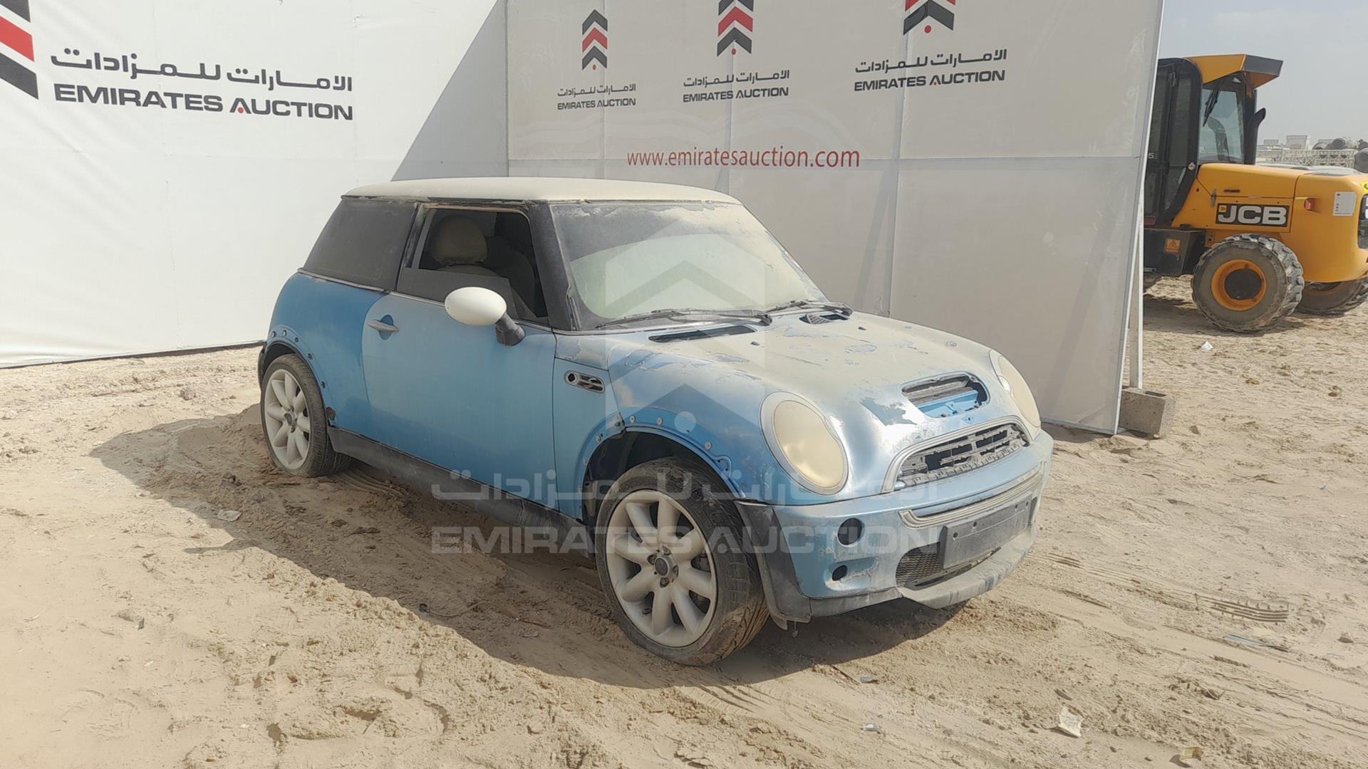 2004 MINI COOPER VIN: WMWRE31064TD12398