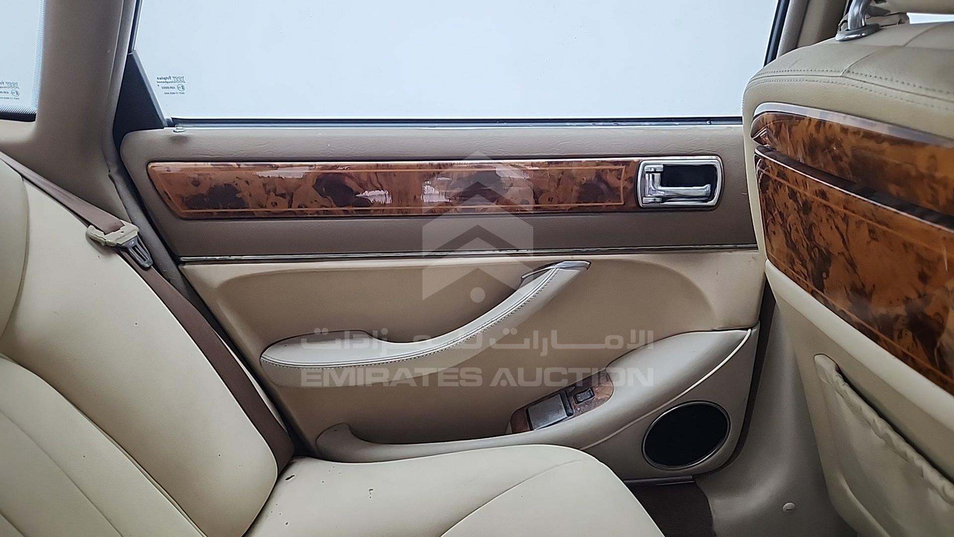 1995 JAGUAR DIMALER VIN: SAJDKALD4BC749886