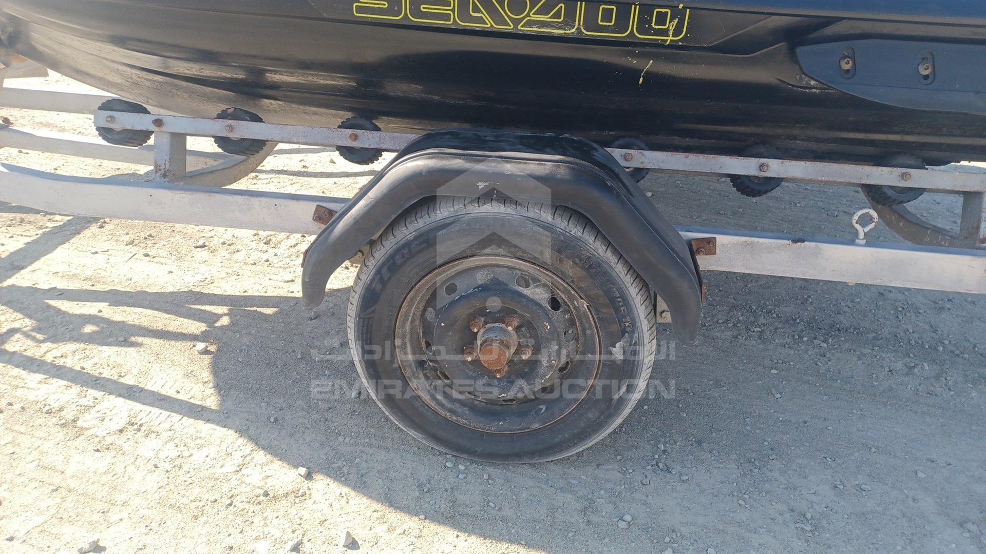 0 JET SKI + TROLLEY --- VIN: CAYDV81912K415