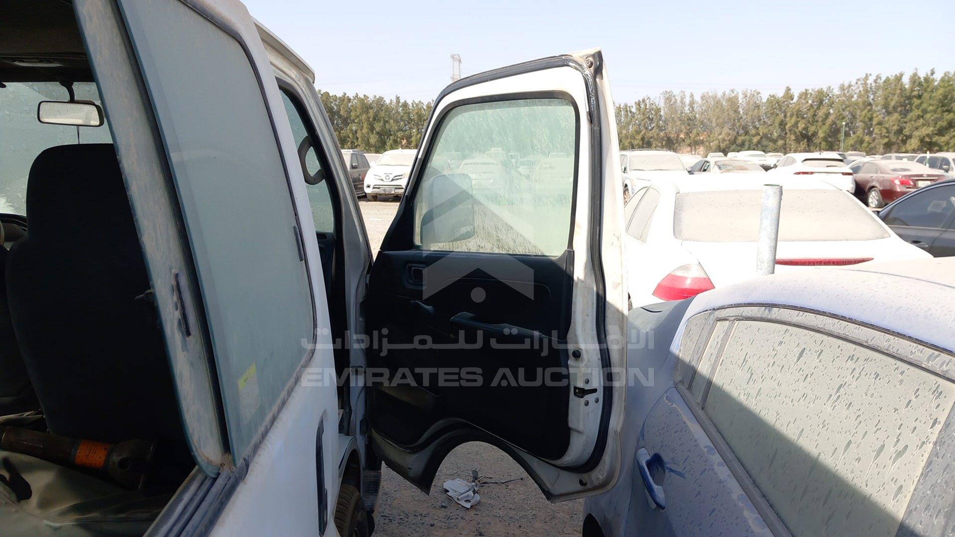 2008 NISSAN URVAN VIN: JN6AE54S78X005209
