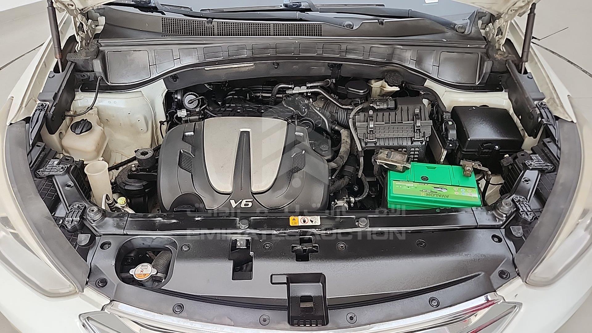 2016 HYUNDAI SANTA FE VIN: KMHSU81E7GU467114