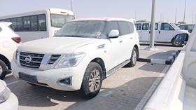 2019 Nissan Patrol — Front Left Angle — Photo 5 — Thumbnail