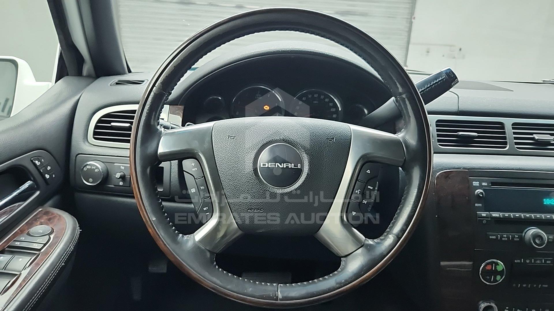 1995 CHEVROLET TAHOE VIN: 1GNEK18K3SJ338881