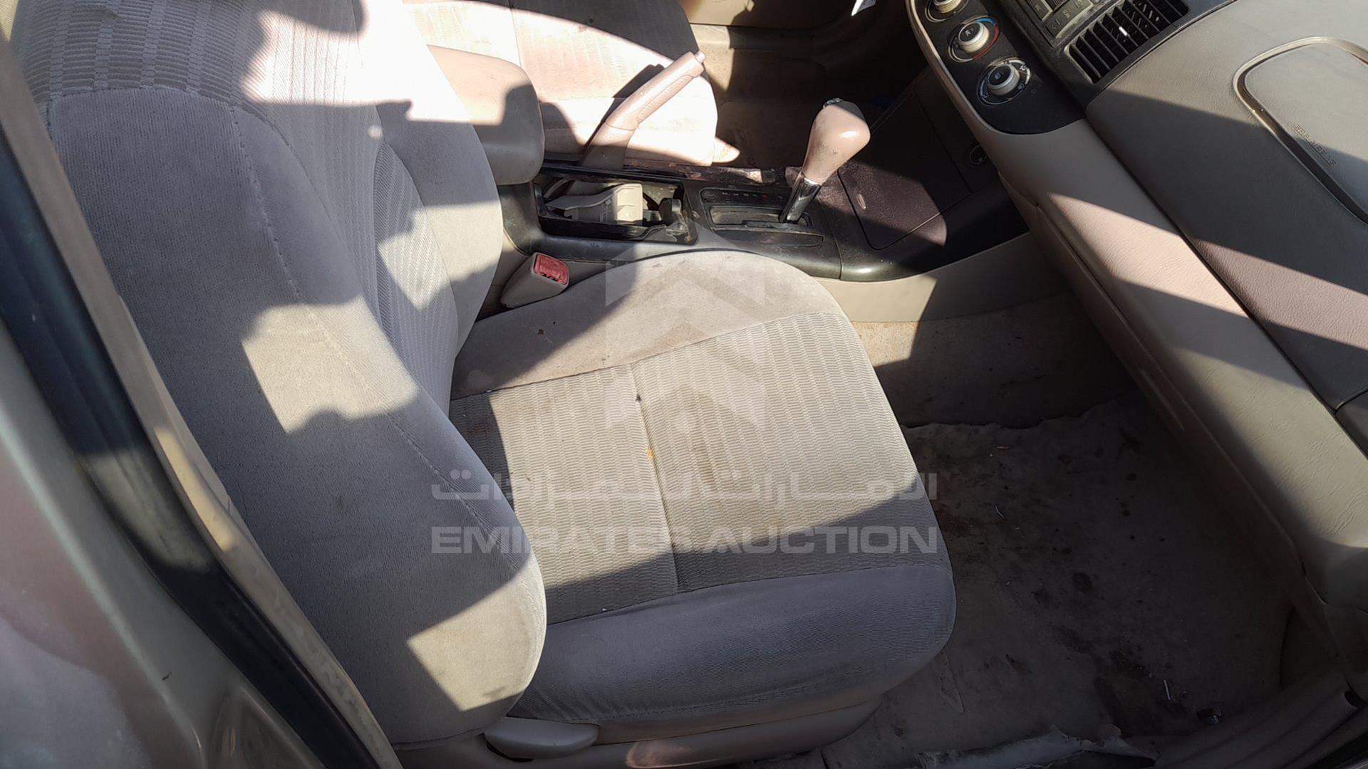2005 TOYOTA CAMRY VIN: 4T1BE32K45U075208