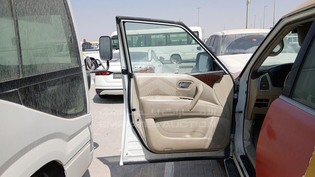 2019 Nissan Patrol — Front Left Door — Photo 11