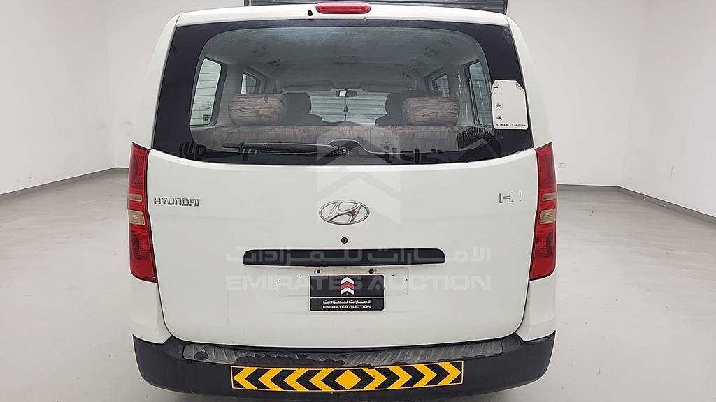 KMJWA37R1CU374704 - 2012 HYUNDAI H1 - #526410