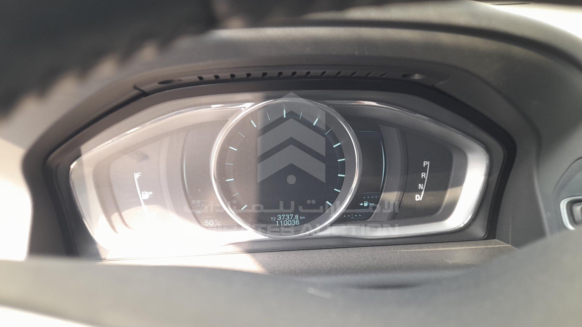 2014 VOLVO XC 60 VIN: YV147HDZ0E2558389