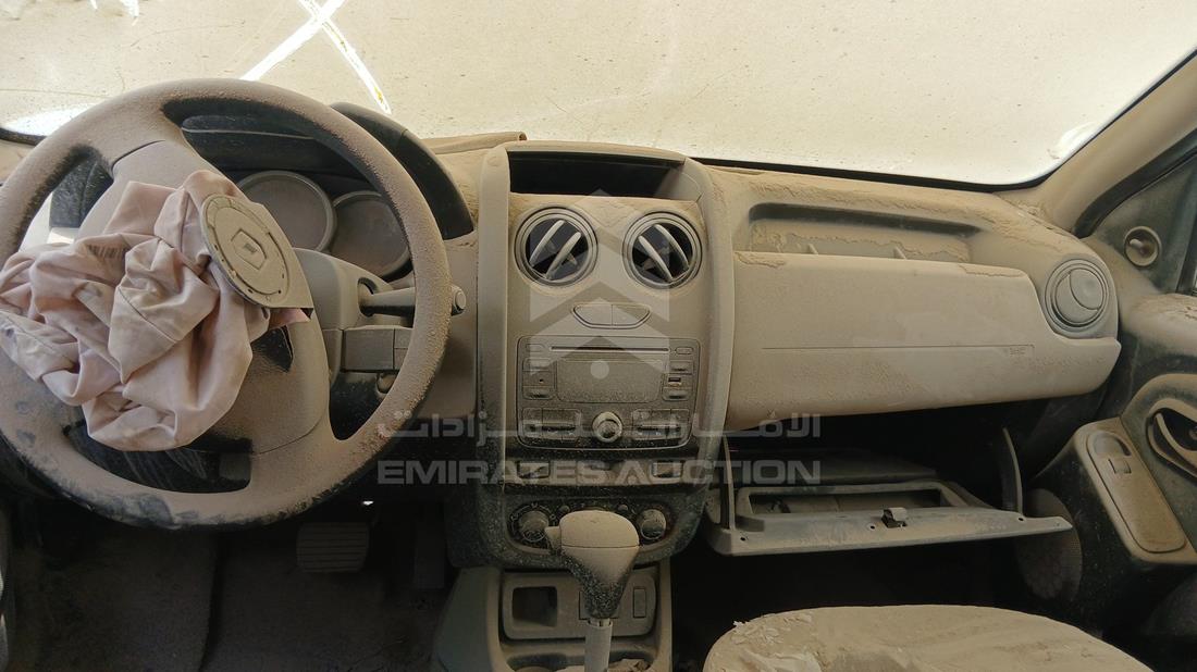 2016 Renault Duster — Full Dashboard View — Photo 15