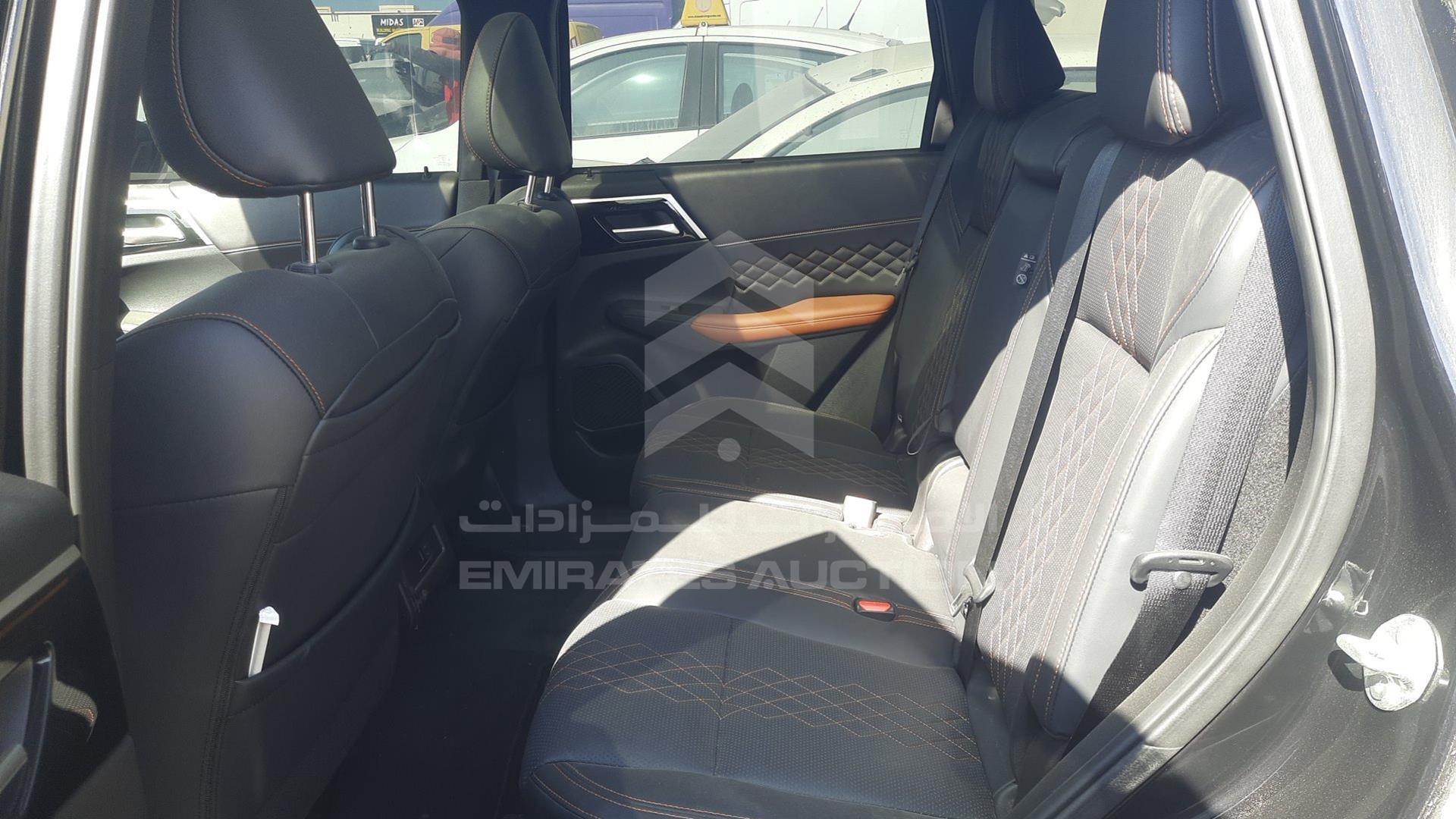 2024 MITSUBISHI OUTLANDER VIN: JE4M4Y189RZ705483