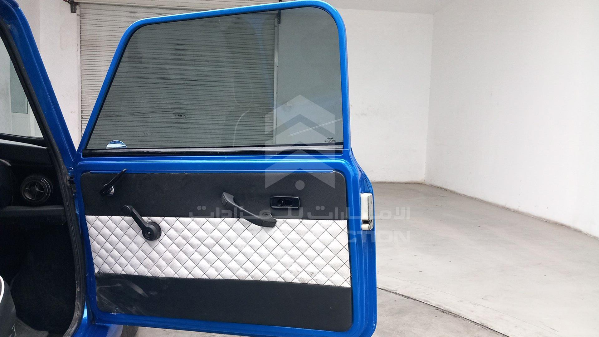 1984 MINI COOPER VIN: SAXXL2S1N20481717