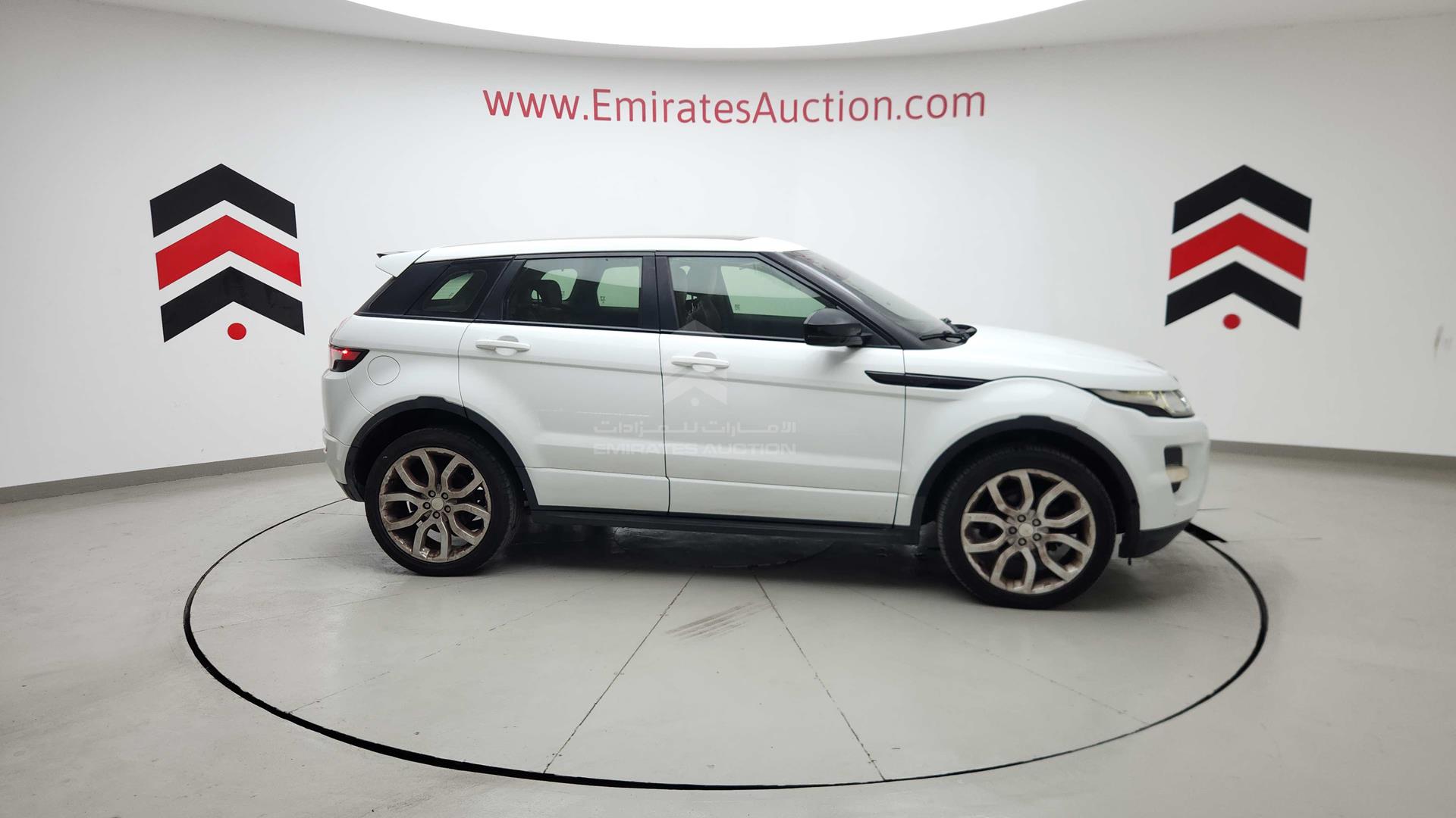 2015 RANGE ROVER EVOQUE VIN: SALVA2BG2FH961825