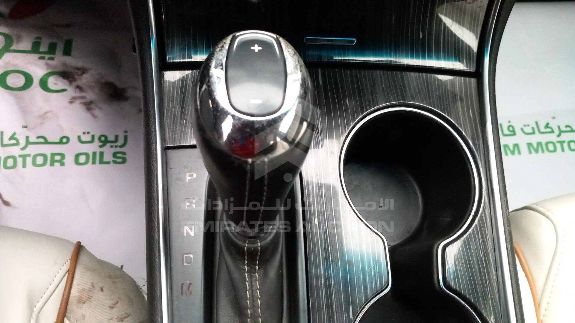 2019 CHEVROLET IMPALA VIN: 2G1135S37K9104776