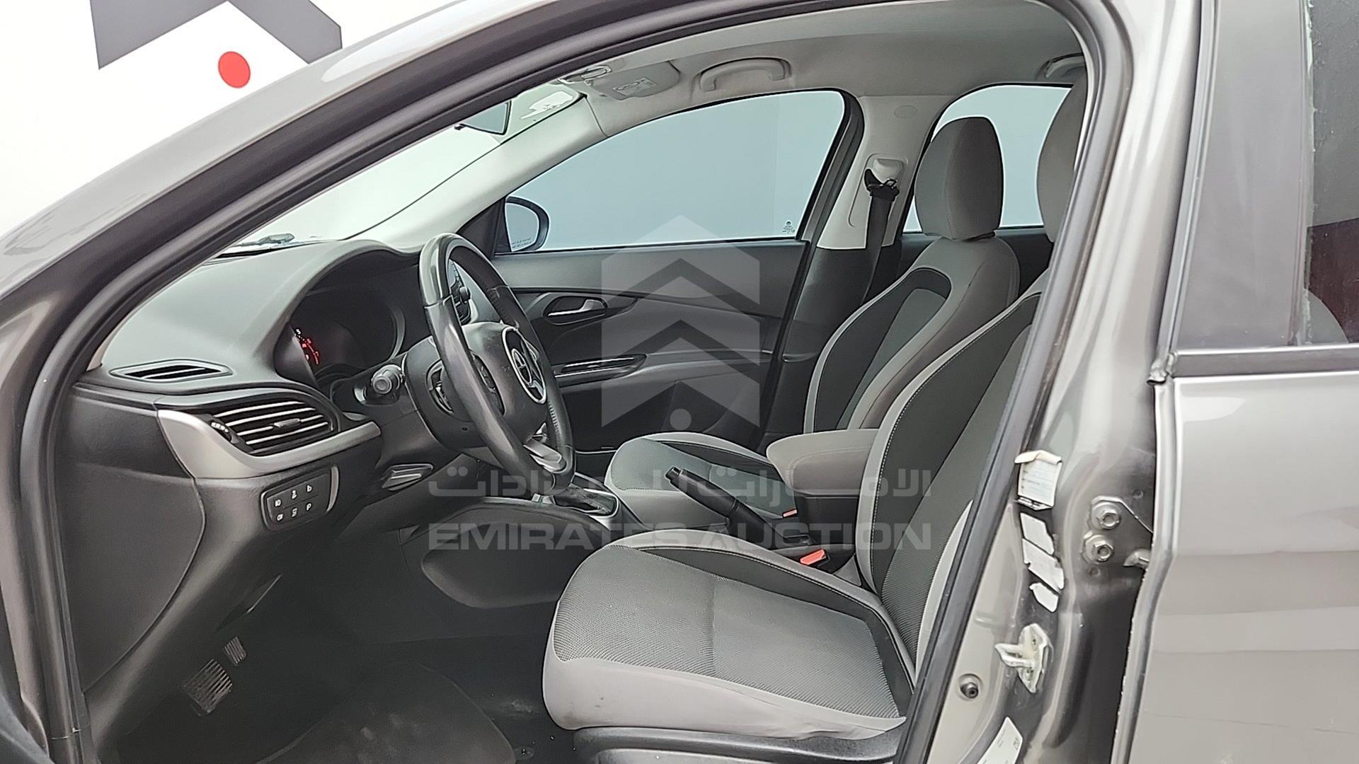 2018 DODGE NEON VIN: ZFACDAAP0J6J67208