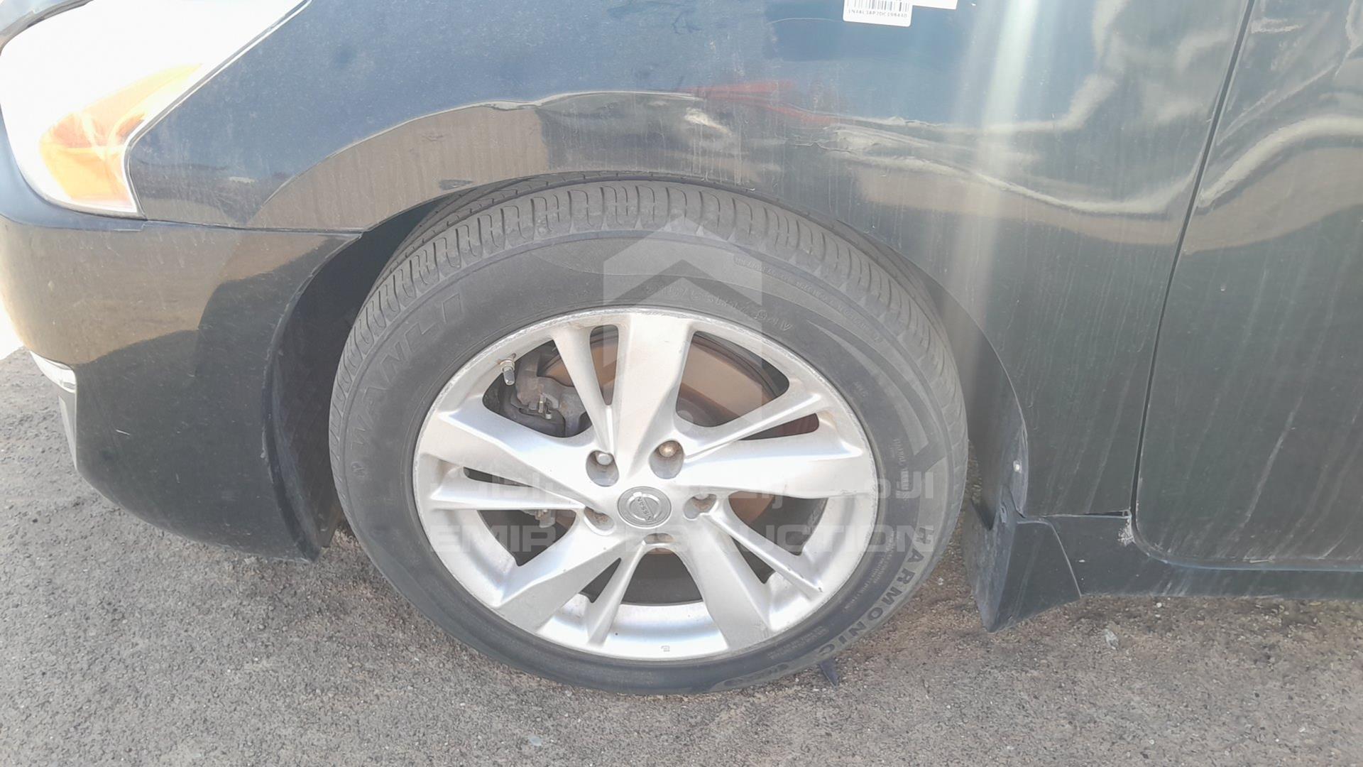 2013 NISSAN ALTIMA VIN: 1N4AL3AP2DC198440