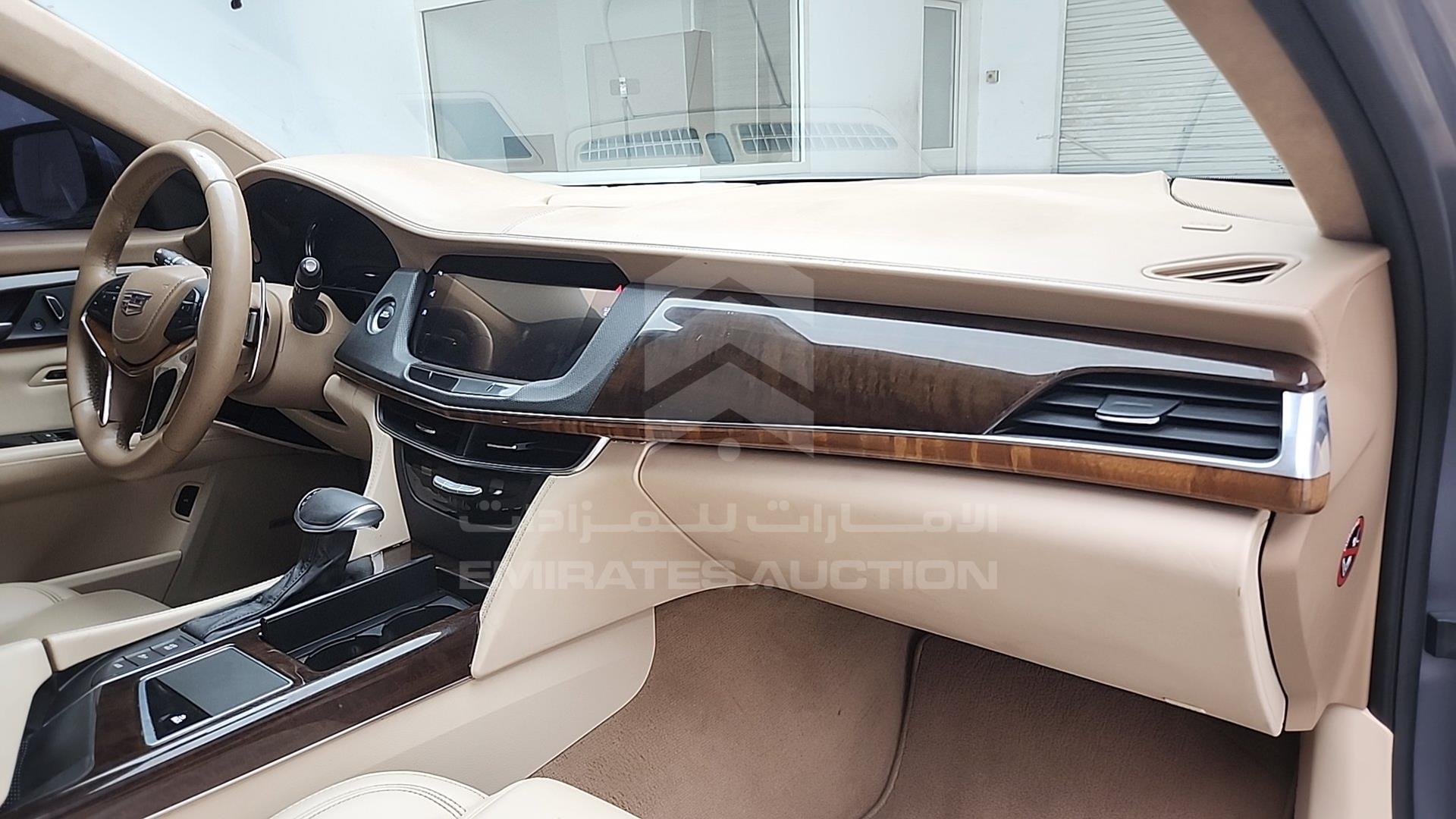 2018 CADILLAC CT6 VIN: 1G6K95R67JU100774