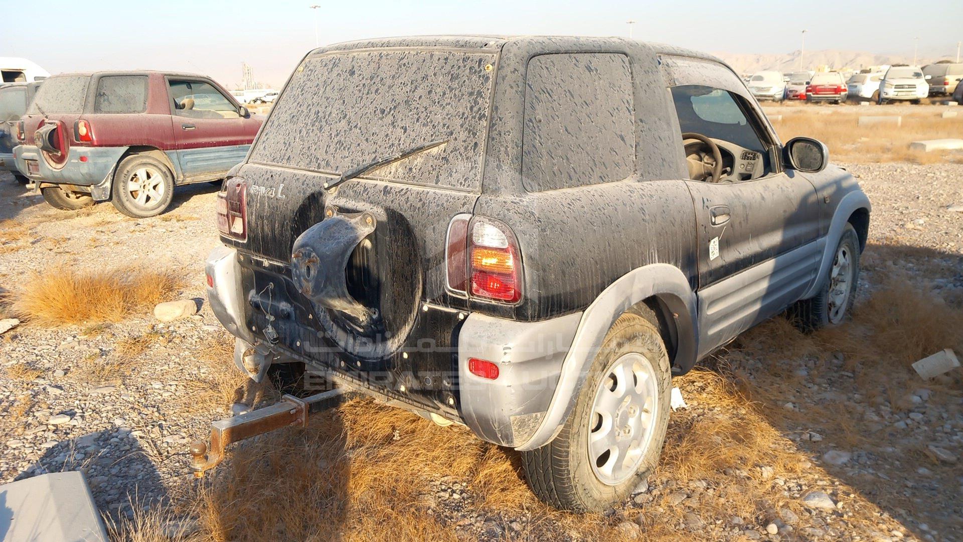 0 TOYOTA RAV-4 VIN: SXA100207975