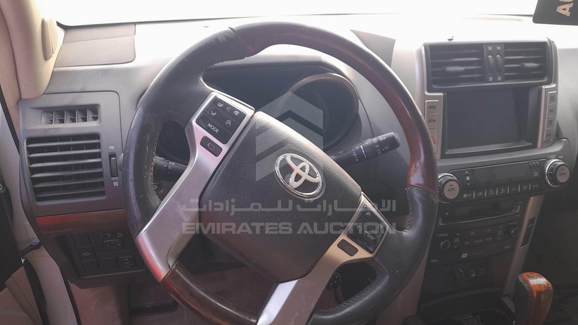2010 TOYOTA LAND CRUISER PRADO VIN: JTEBU3FJ3AK007461