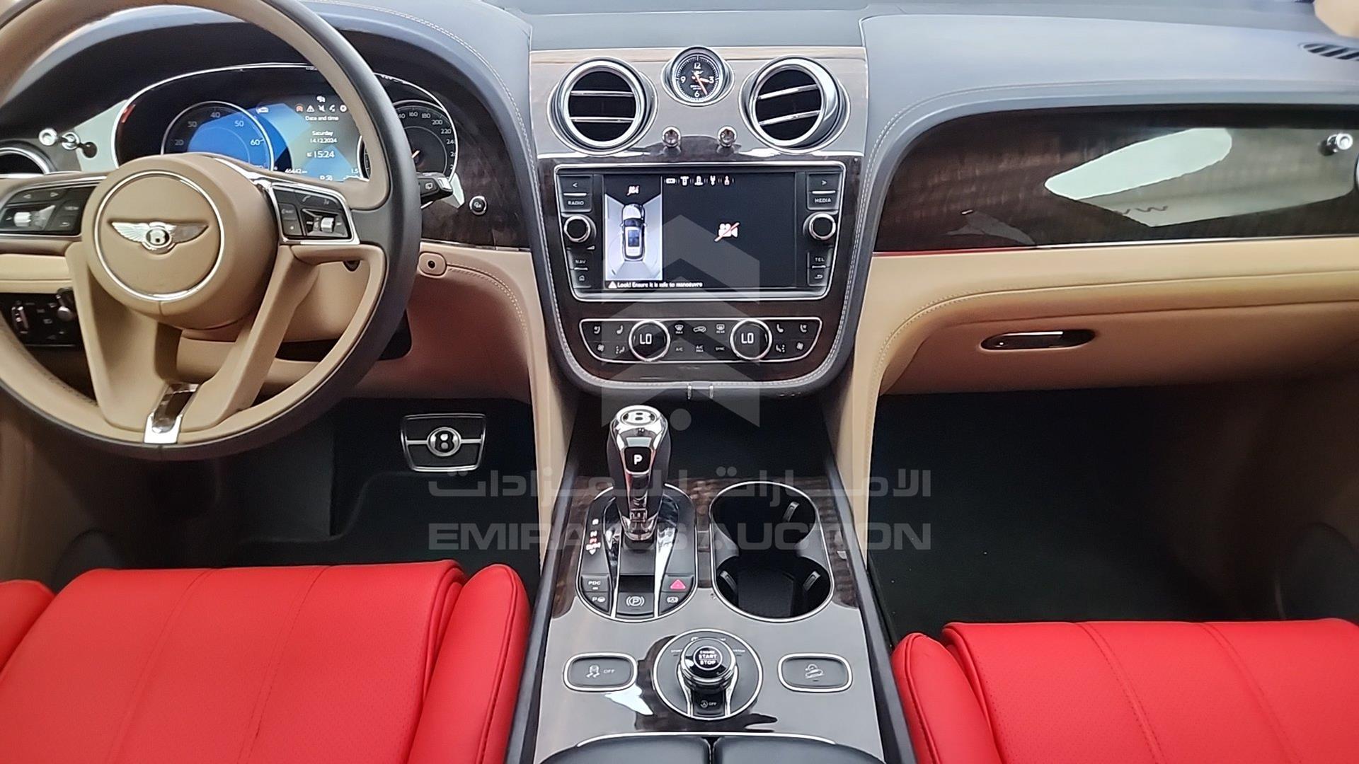 2020 BENTLEY BENTAYGA VIN: SJAAL1ZV6LC030267