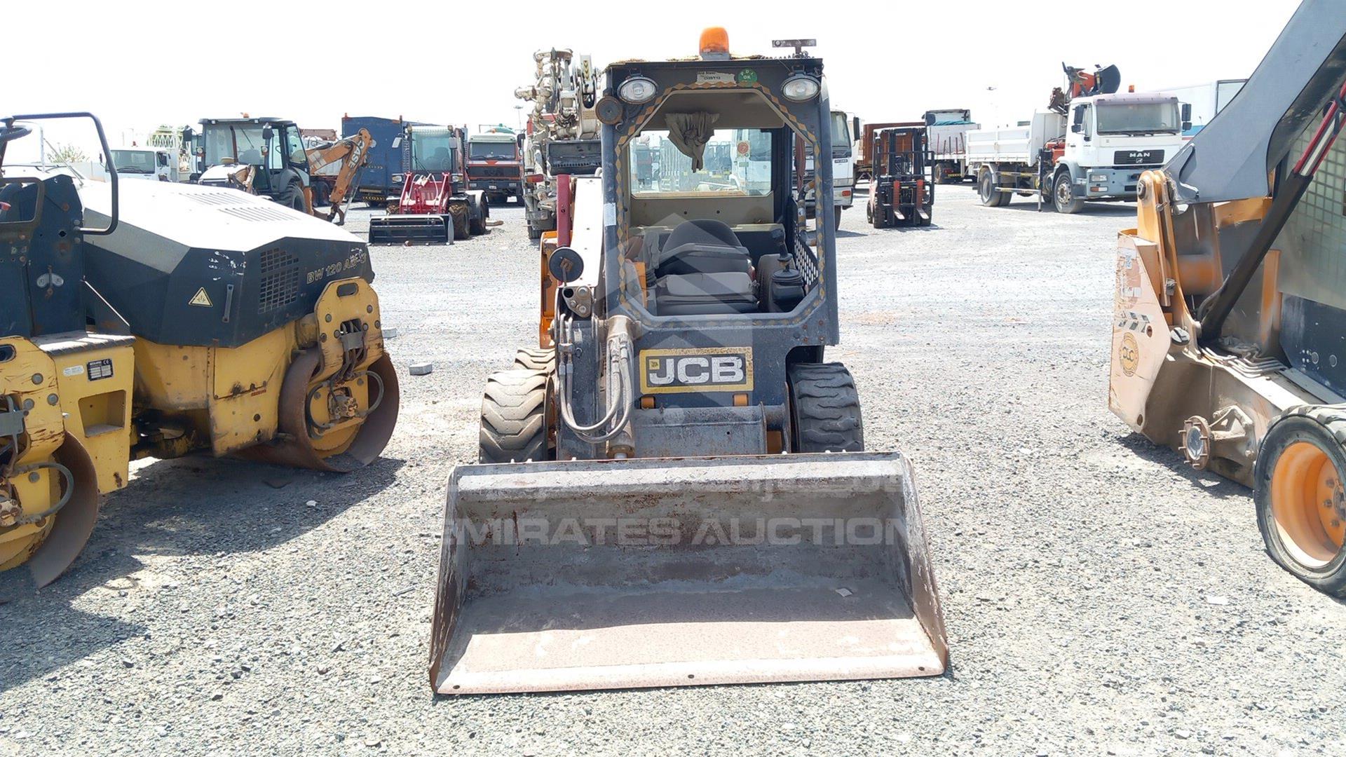 2016 JCB 135HD VIN: HAR135WSL02431878
