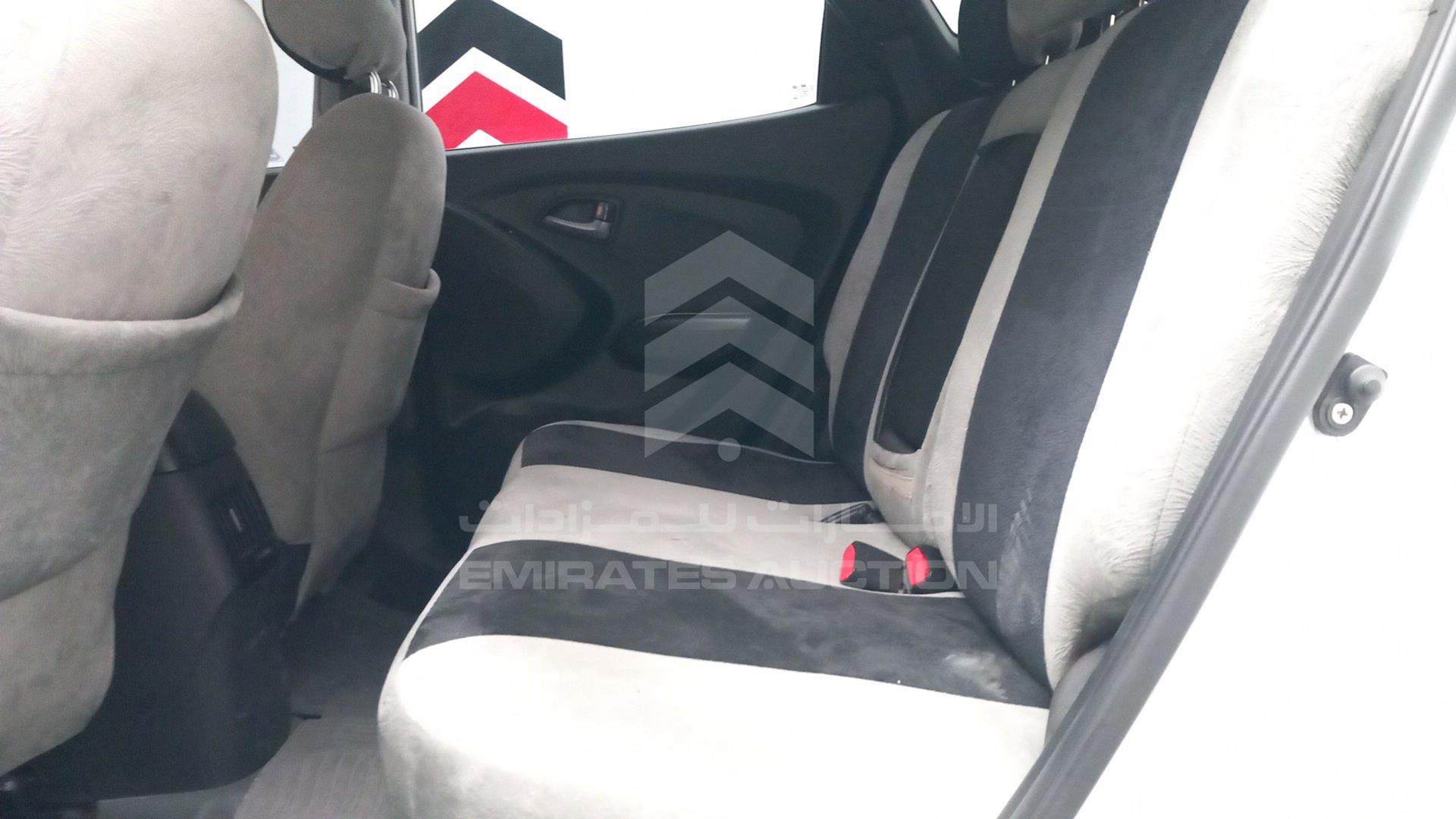 2015 HYUNDAI TUCSON VIN: KMHJT81E0FU045036
