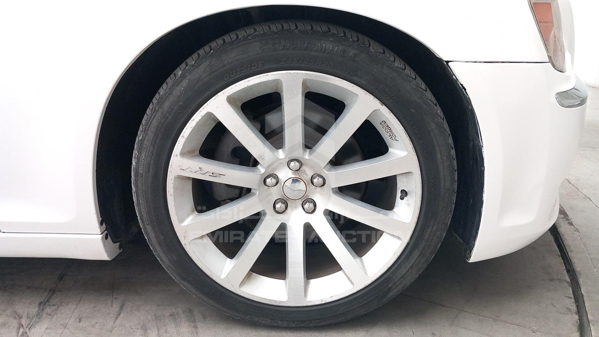 2013 CHRYSLER 300 C VIN: 2C3CCAET8DH644333