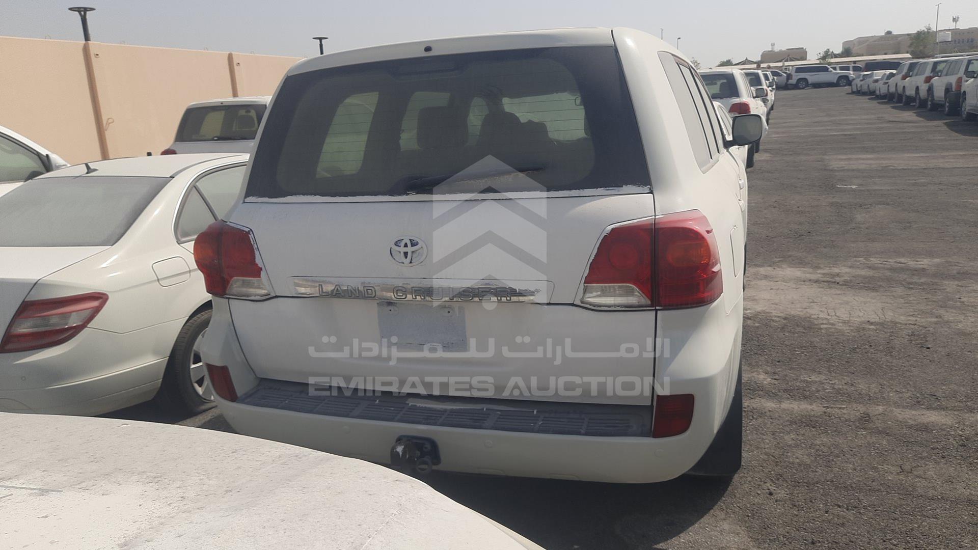 2013 TOYOTA LAND CRUISER VIN: JTMDU09J5D5065615