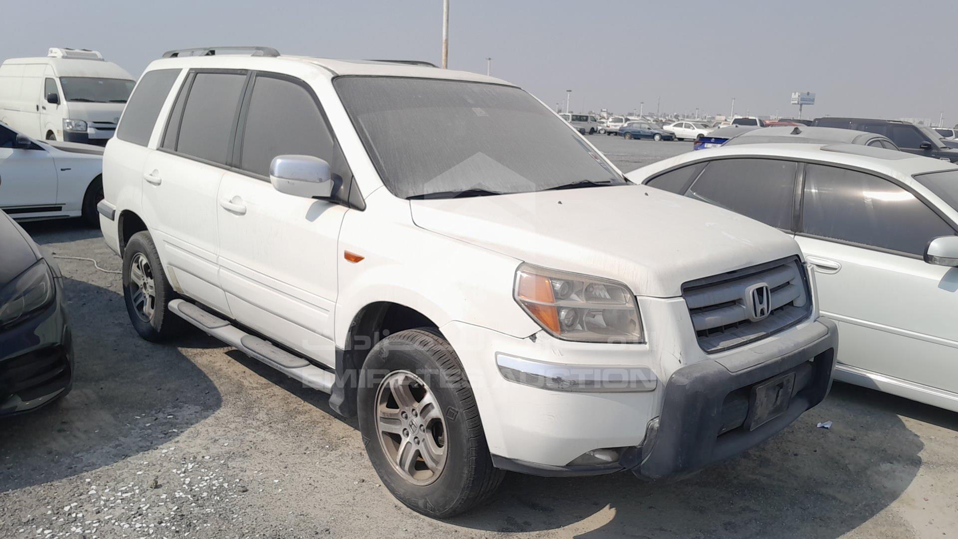 2006 HONDA MRV VIN: 5FNYF18576B700728