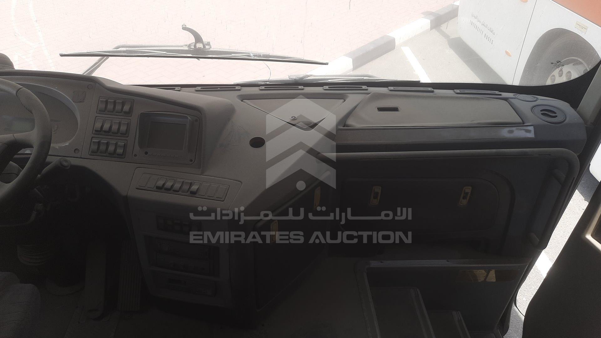 2015 KING LONG BUS VIN: LA6A1KBM2FB400223