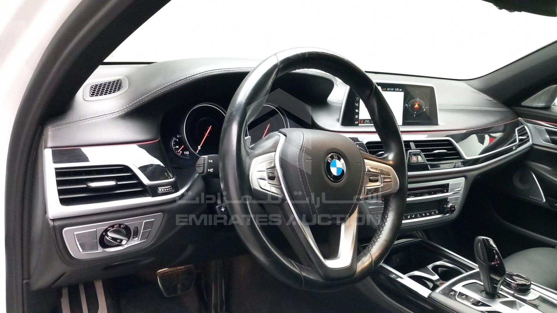 2019 BMW 750 VIN: WBA7F0C53KGM24963