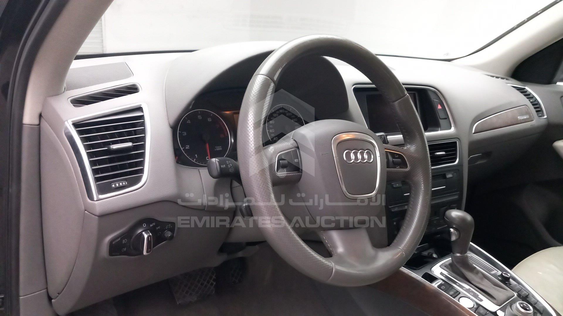 2011 AUDI Q5 VIN: WAUCKC8R9BA114083
