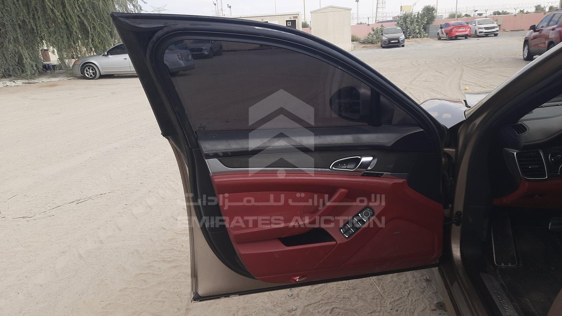 2016 PORSCHE PANAMERA VIN: WP0ZZZ97ZGL001074