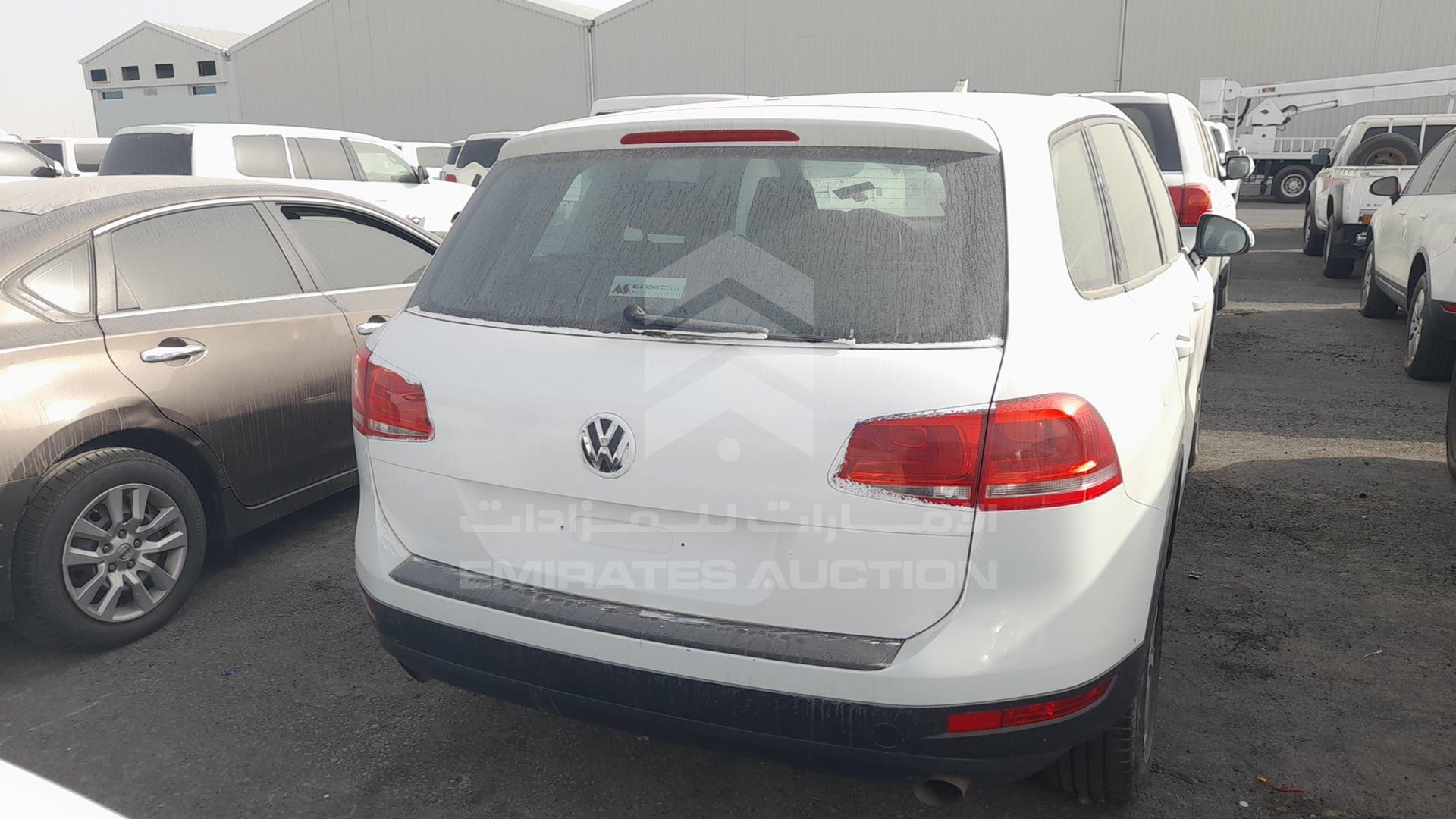2013 VOLKSWAGEN TOUAREG VIN: WVGBC2BP7DD000304