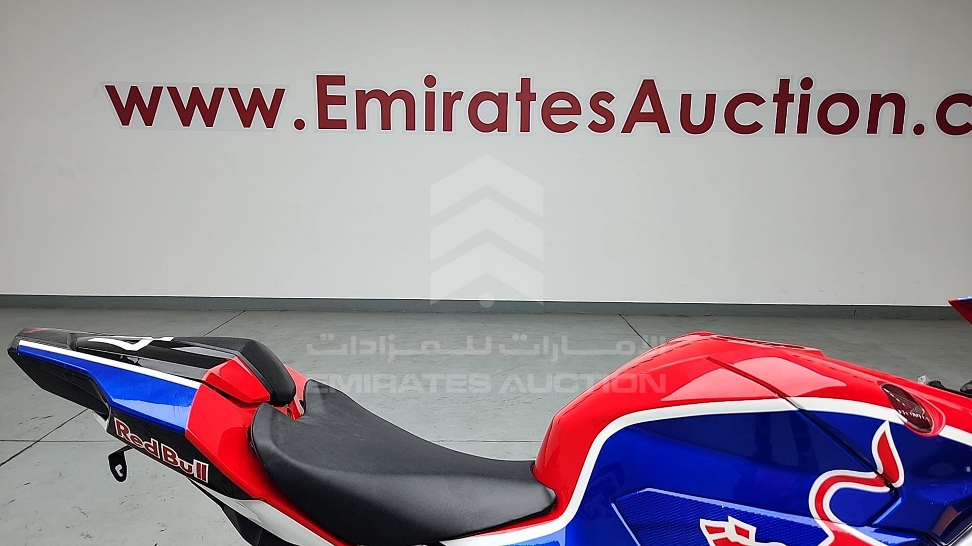 2019 HONDA CBR VIN: JH2SC77G2KK200002