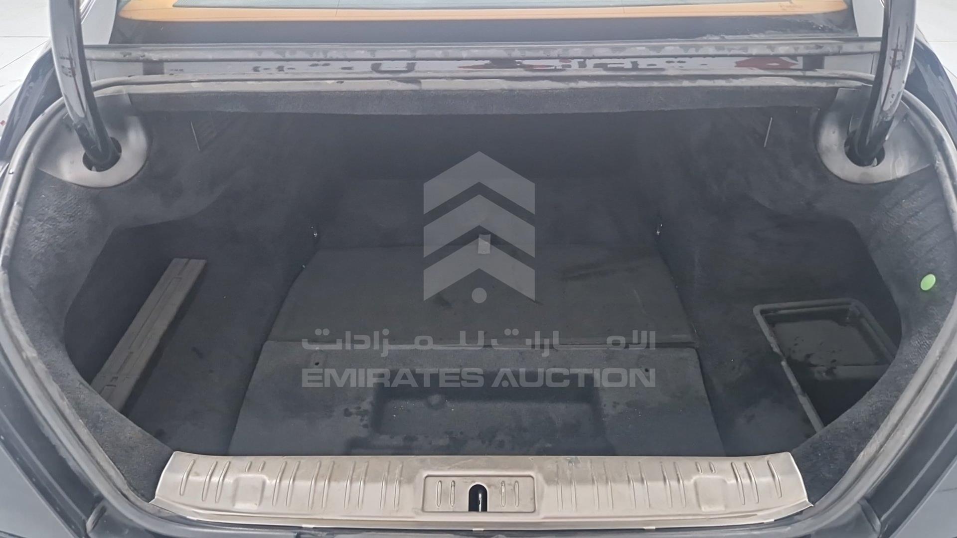 2019 ROLLS-ROYCE WRAITH VIN: SCA665C08KUX81483