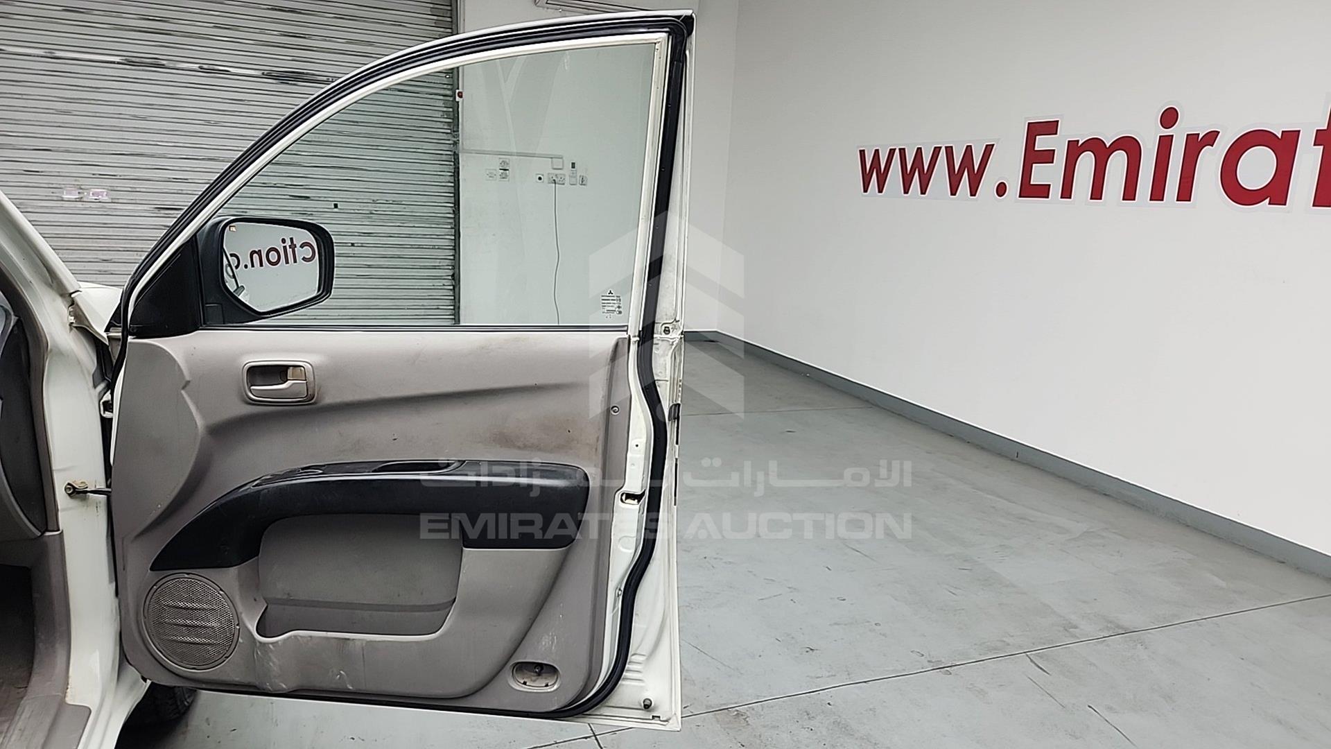 2012 MITSUBISHI L 200 VIN: MMBJNKA40CD053877