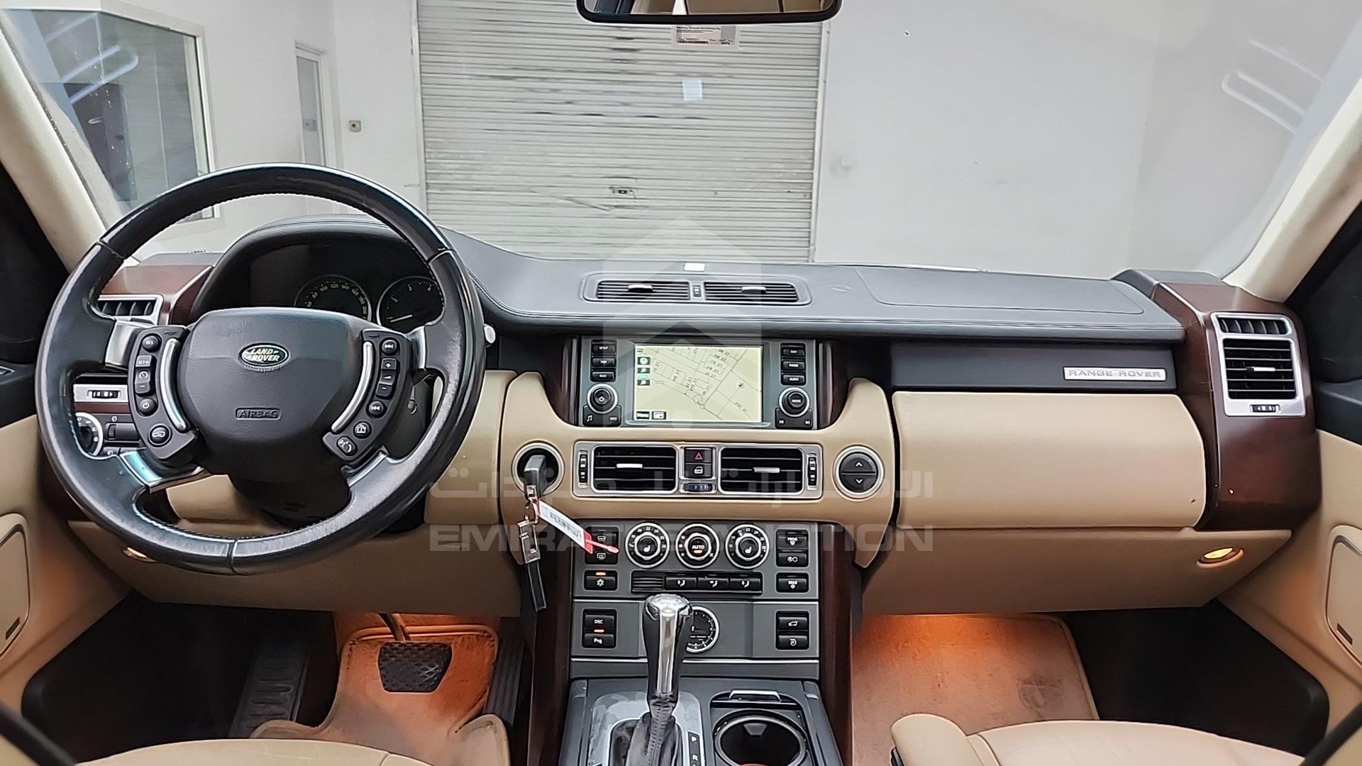 2009 RANGE ROVER HSE VIN: SALLMAM549A302079