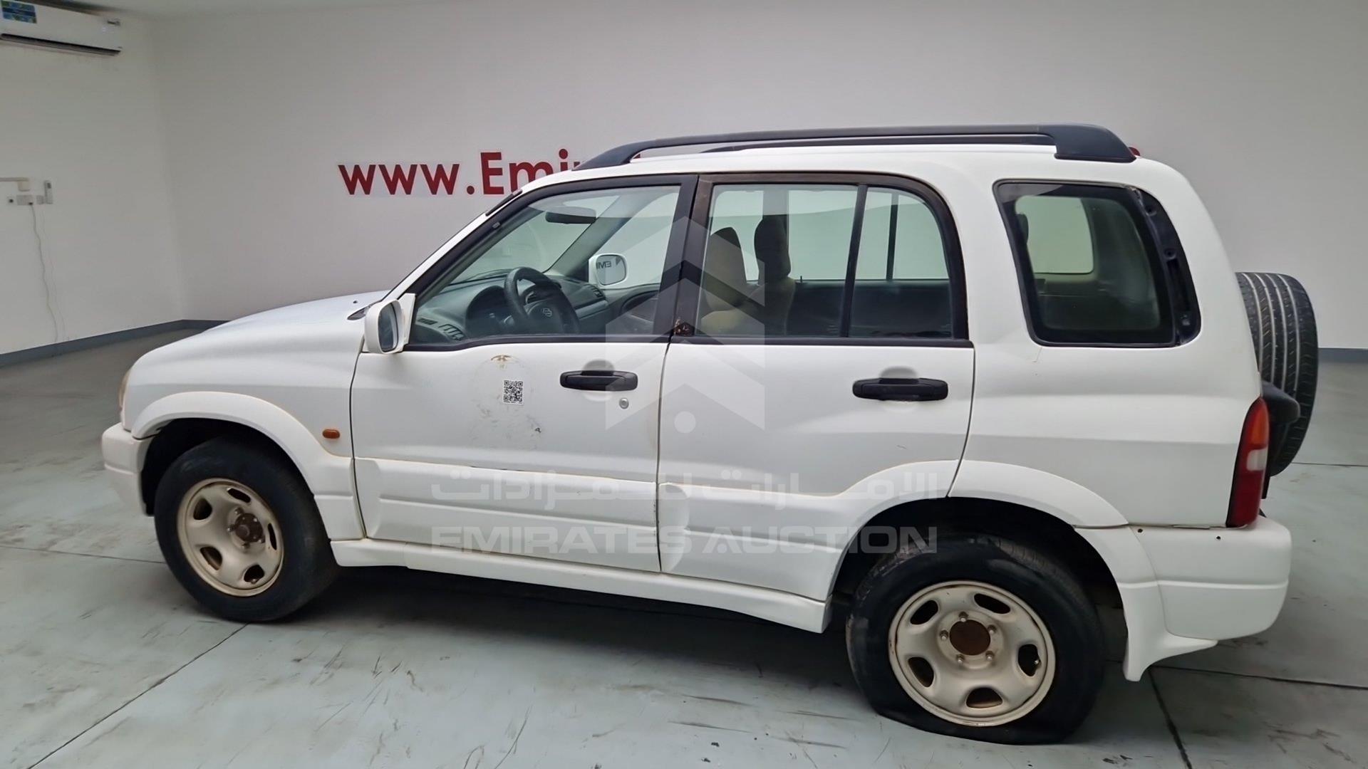 2004 SUZUKI GRAND VITARA VIN: JS3TD62V844104927
