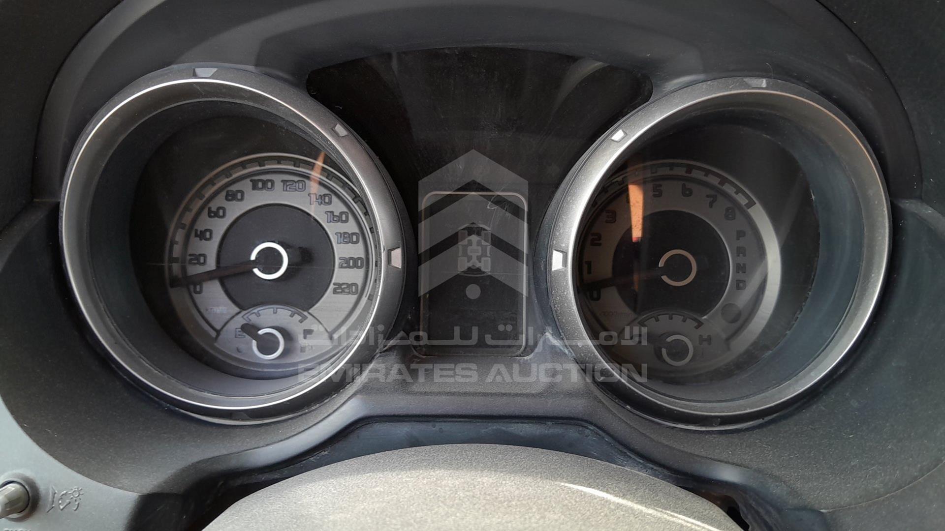 2010 MITSUBISHI PAJERO VIN: JMYMRV85WAJ701504