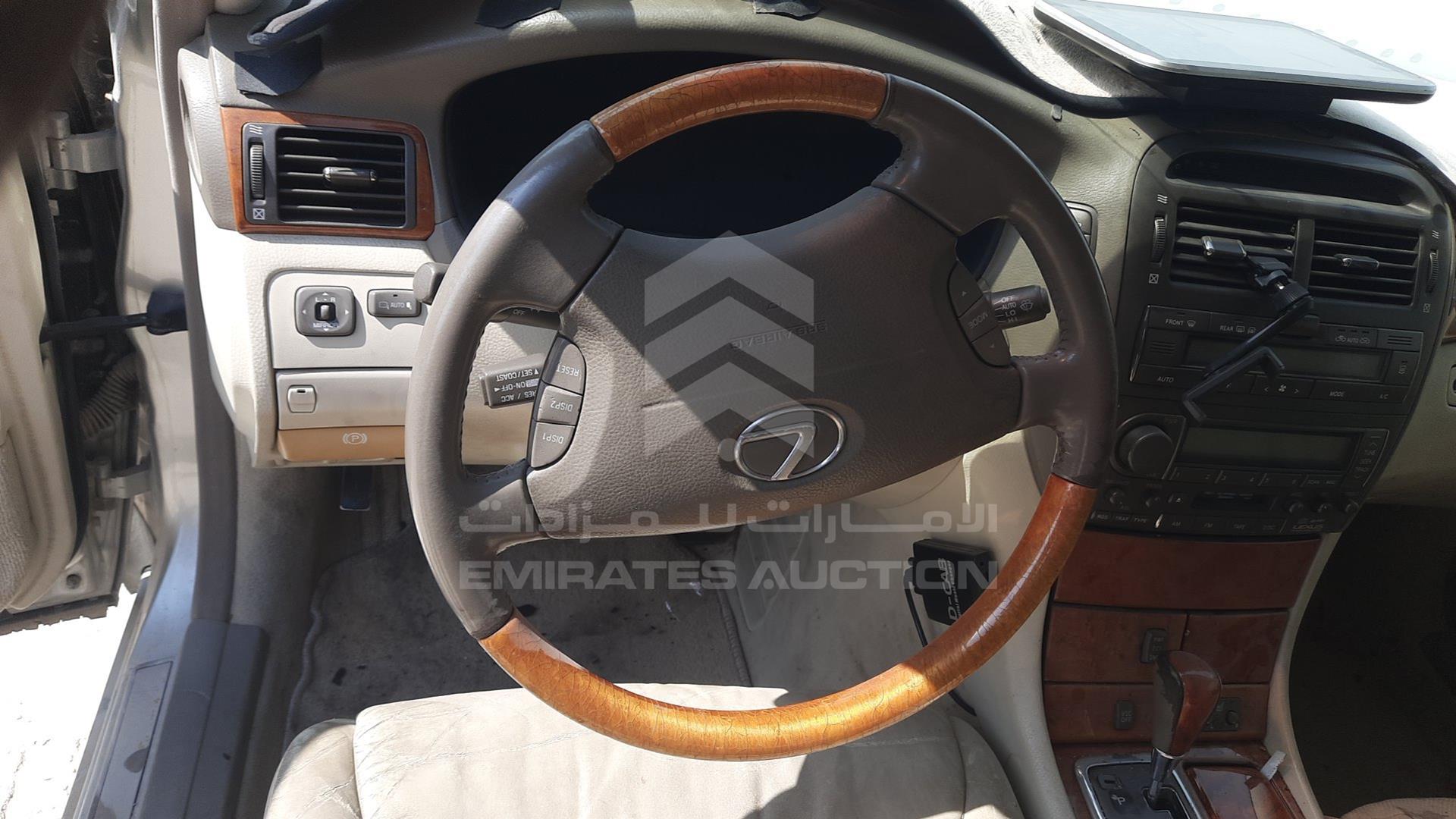2001 LEXUS LS 430 VIN: JTHBN30F510041787