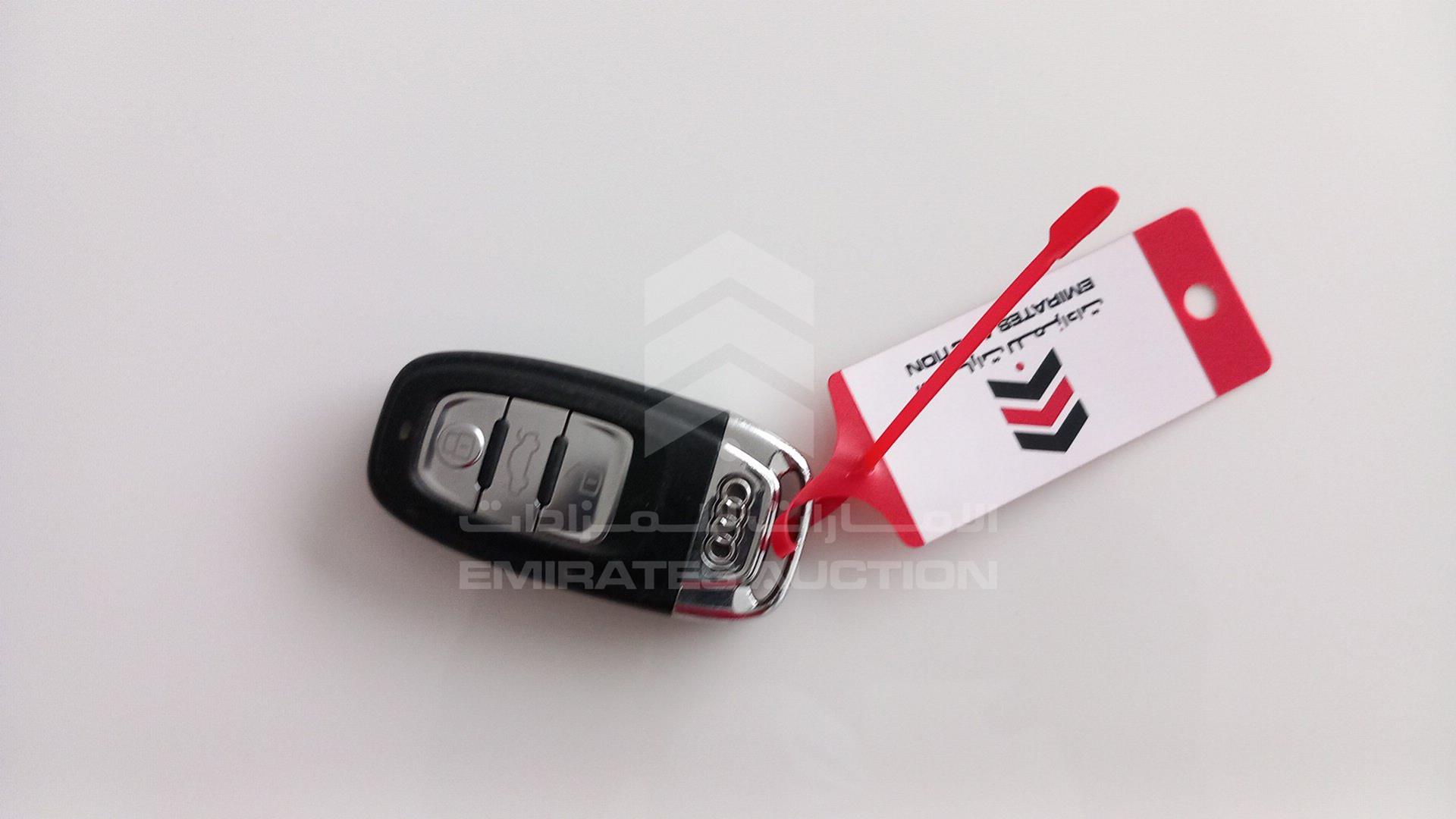 2014 AUDI A4 VIN: WAUACCFL5EN021061