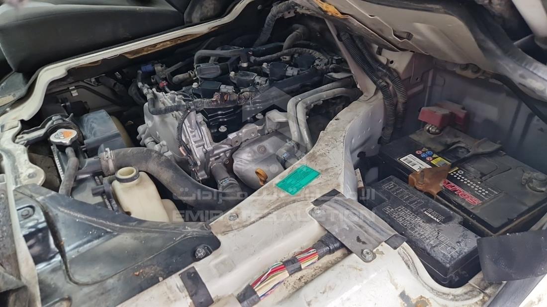 2018 Nissan Urvan — Engine Bay — Photo 21