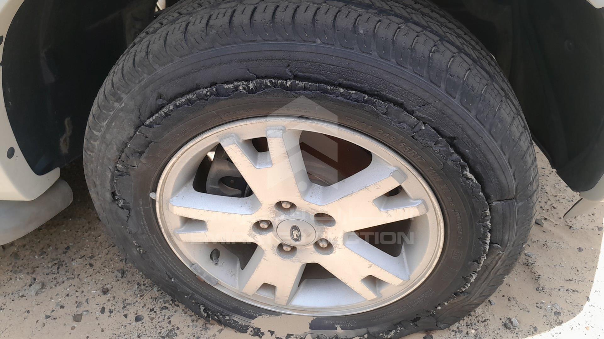 2009 FORD EXPLORER VIN: 1FMEU73E59UA17288