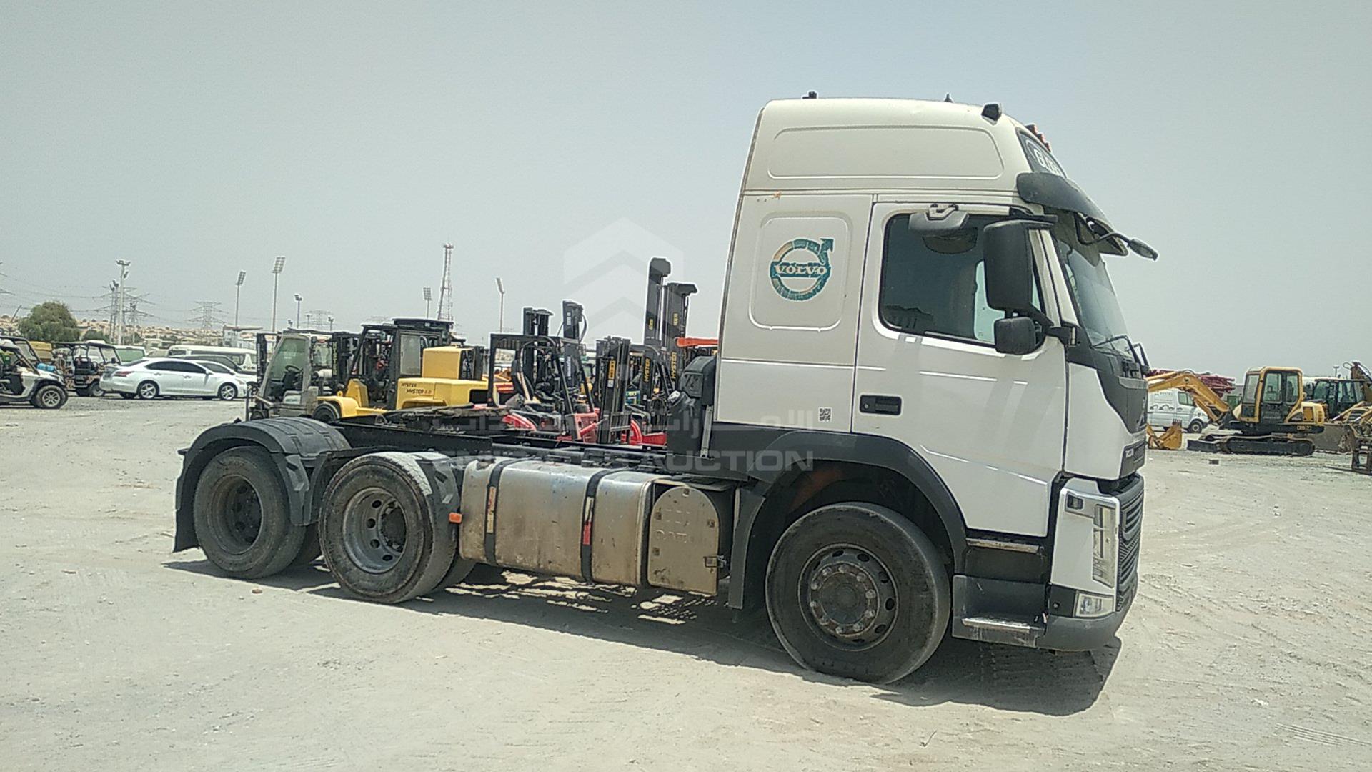 2016 VOLVO --- VIN: YV2XG20C0GA794329