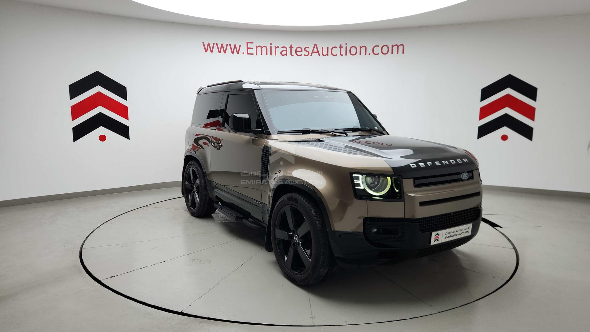 2022 LAND ROVER DEFENDER VIN: SALEA6BU1N2102059