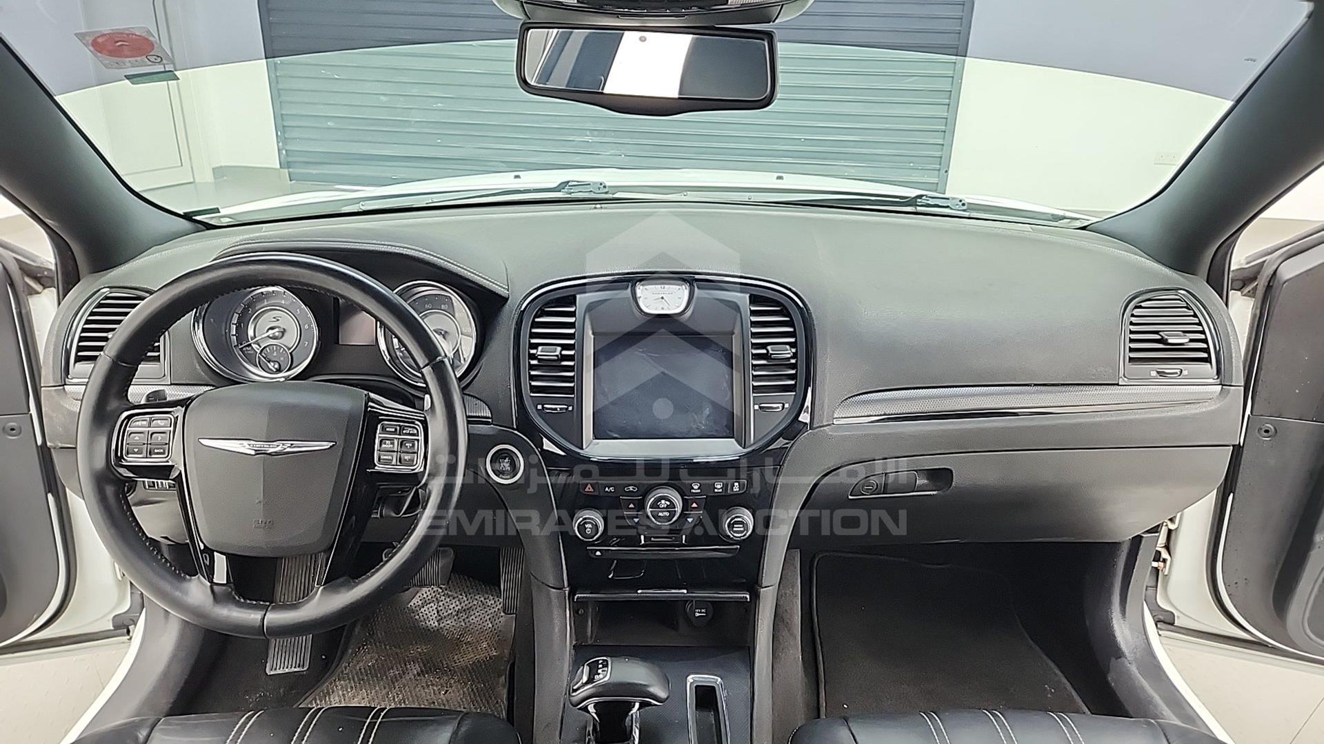 2013 CHRYSLER 300 VIN: 2C3CCABG4DH528845